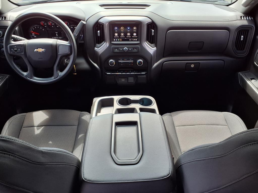 Chevrolet Silverado 1500 4WD Crew Cab 147" Custom 2020