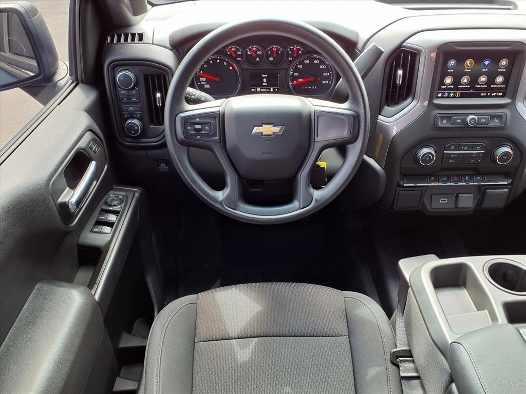 Chevrolet Silverado 1500 4WD Crew Cab 147" Custom 2020