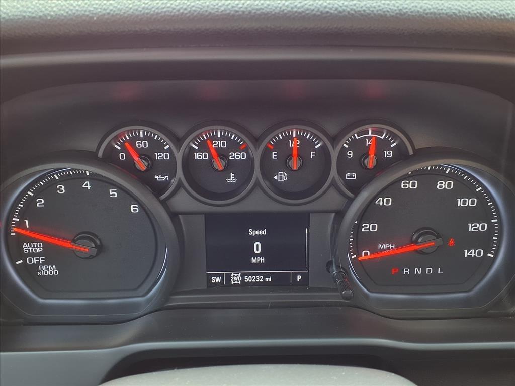 Chevrolet Silverado 1500 4WD Crew Cab 147" Custom 2020