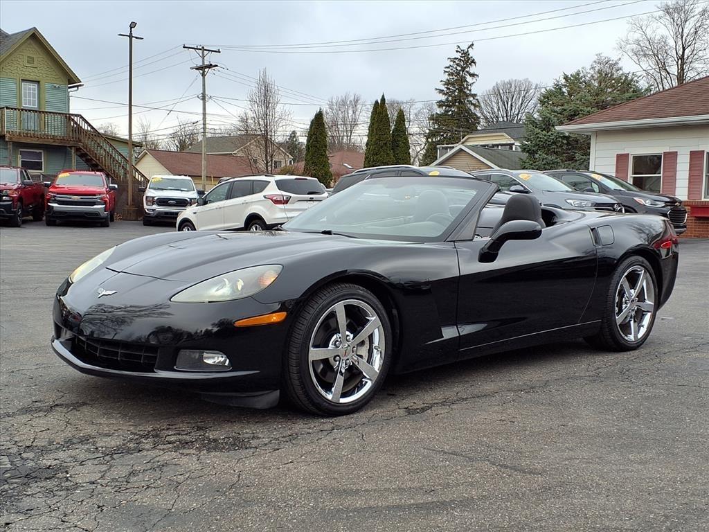 Chevrolet Corvette 2dr Conv w/2LT 2010