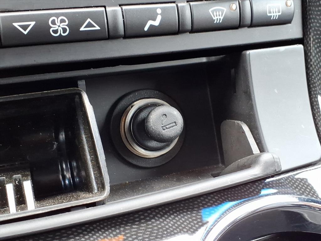 Chevrolet Corvette 2dr Conv w/2LT 2010