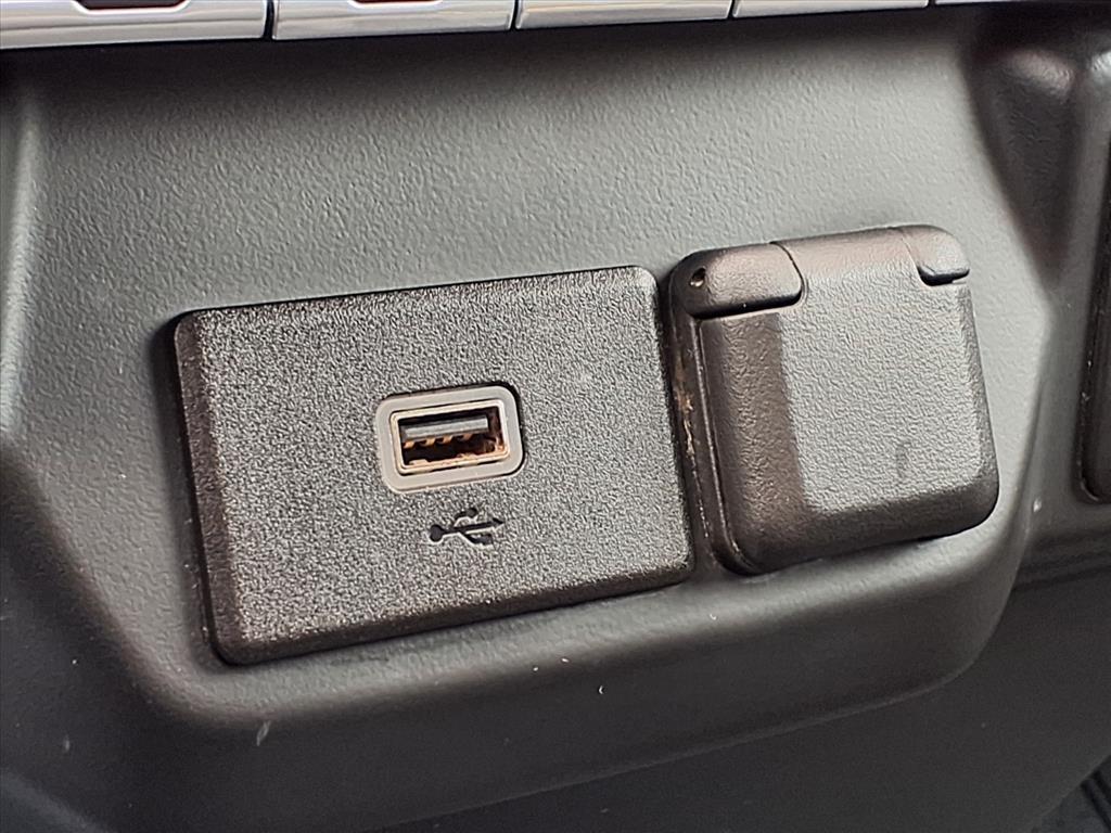 Chevrolet Silverado 1500 4WD Double Cab 147" Custom Trail Boss 2019