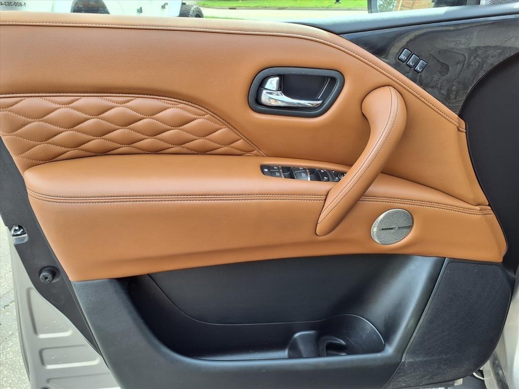 Infiniti QX80 LUXE AWD 2020