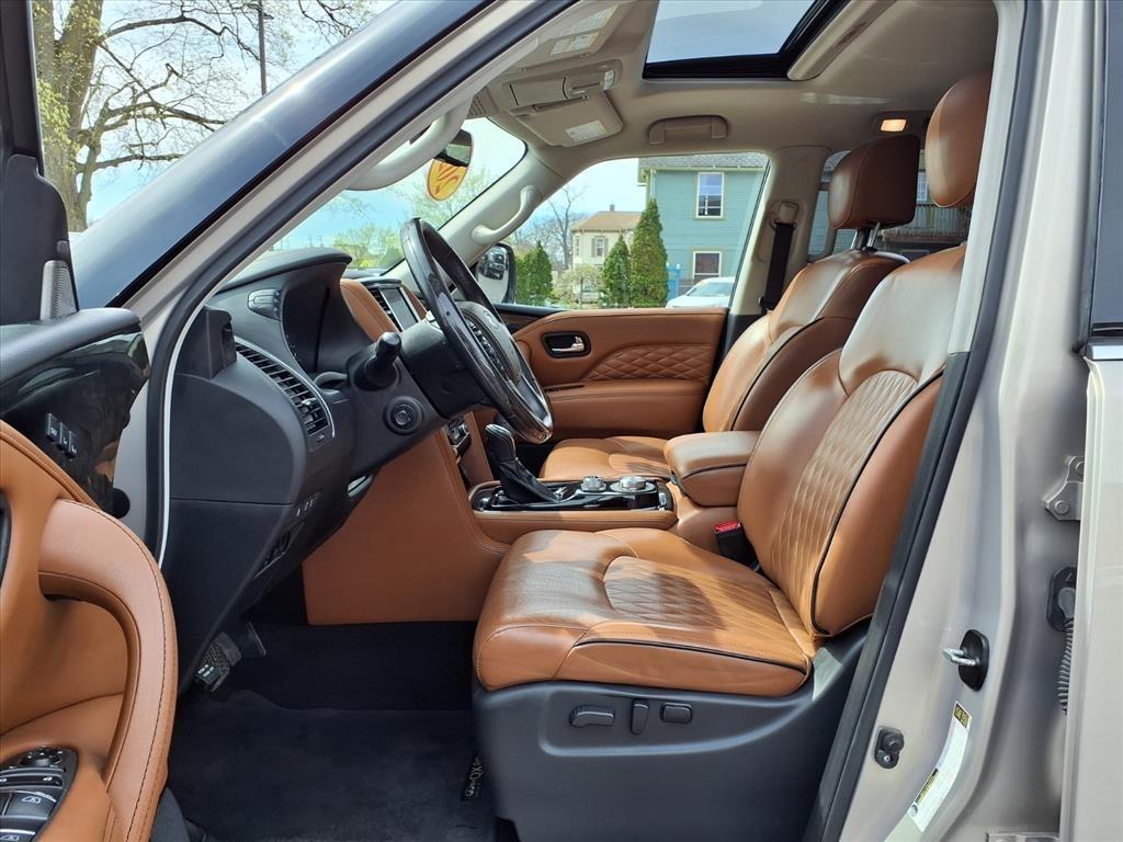 Infiniti QX80 LUXE AWD 2020