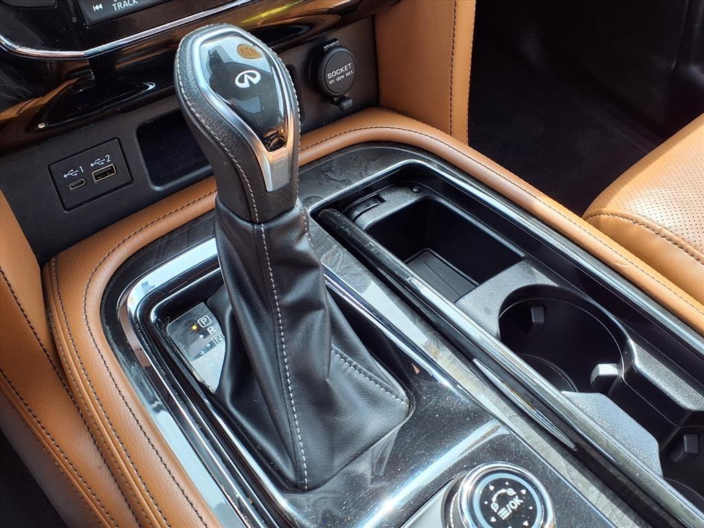 Infiniti QX80 LUXE AWD 2020
