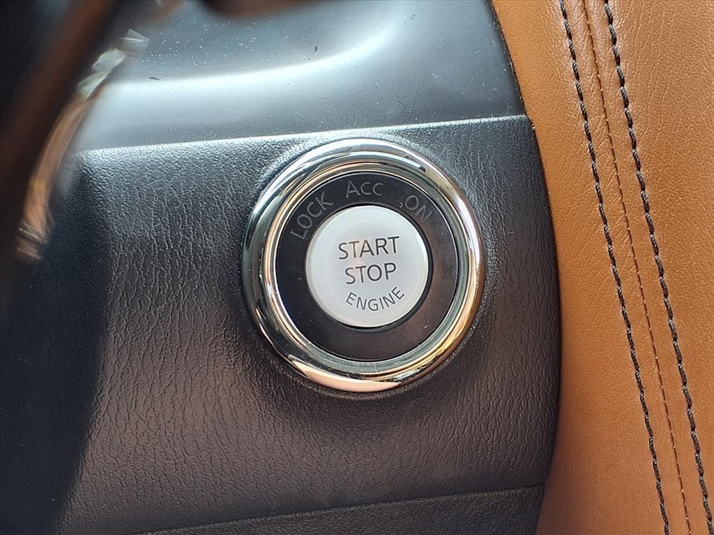 Infiniti QX80 LUXE AWD 2020