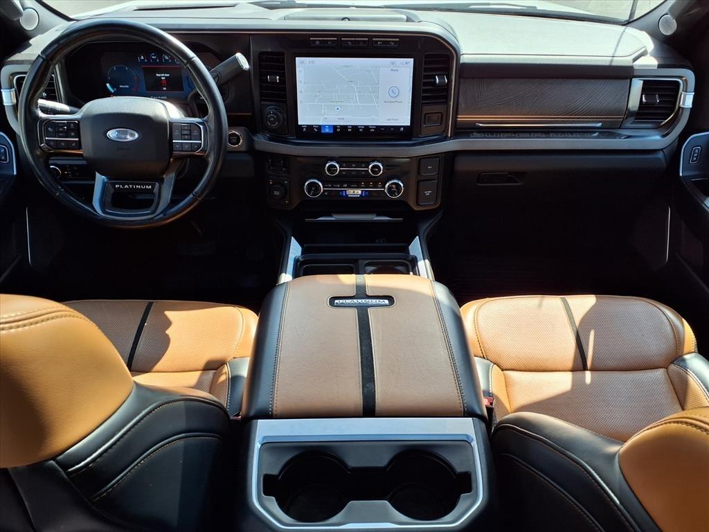 Ford Super Duty F-450 DRW King Ranch 4WD Crew Cab 8' Box 2023