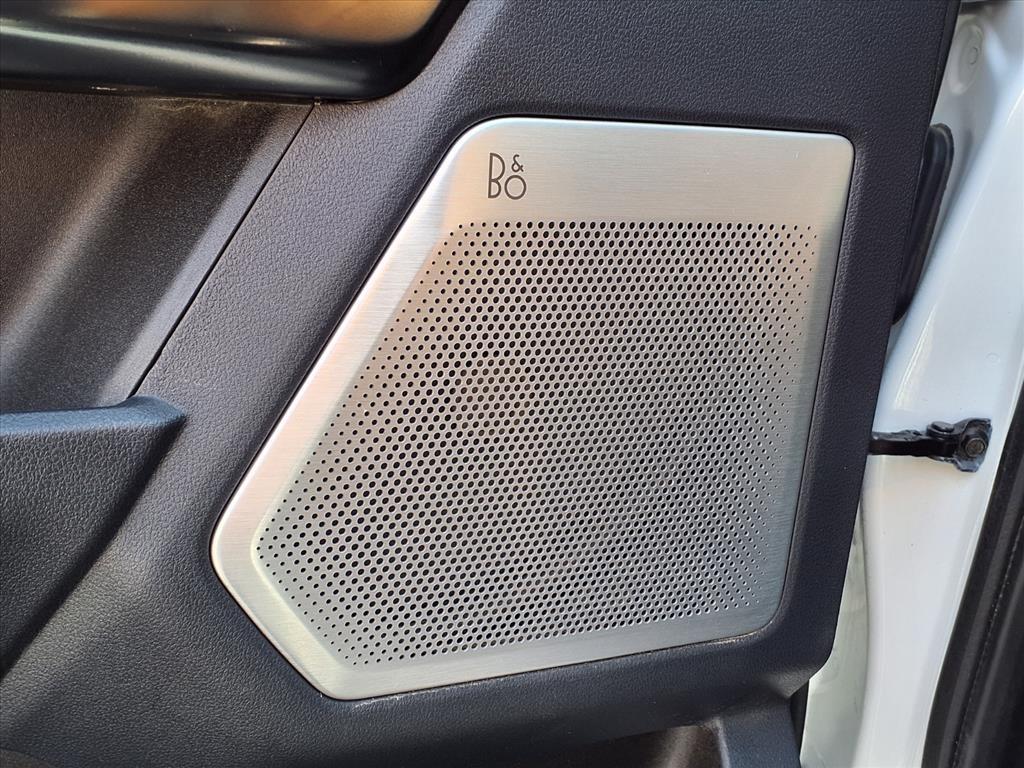 Ford Super Duty F-450 DRW Platinum 4WD Crew Cab 8' Box 2023