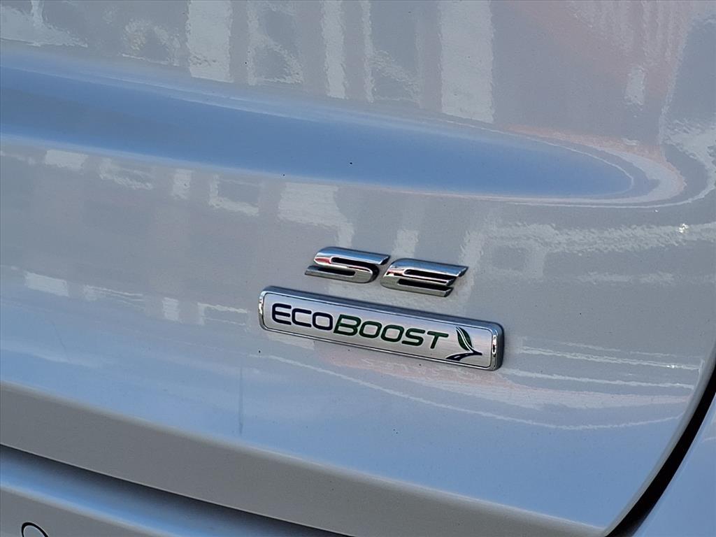 Ford Fusion SE FWD 2020