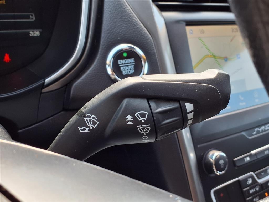 Ford Fusion SE FWD 2020