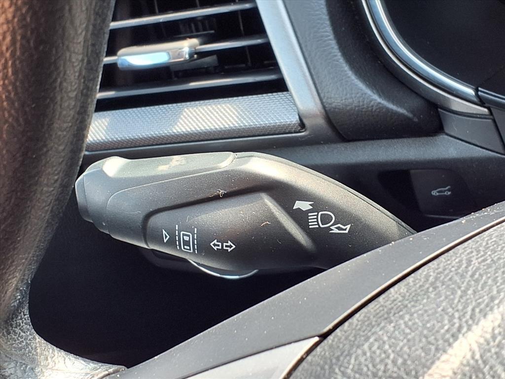 Ford Fusion SE FWD 2020