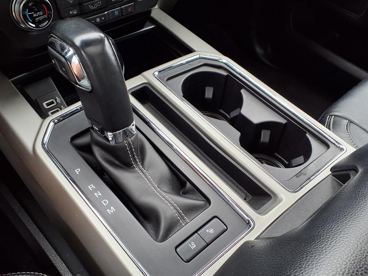 Ford F-150 Lariat SuperCrew 4WD 2019
