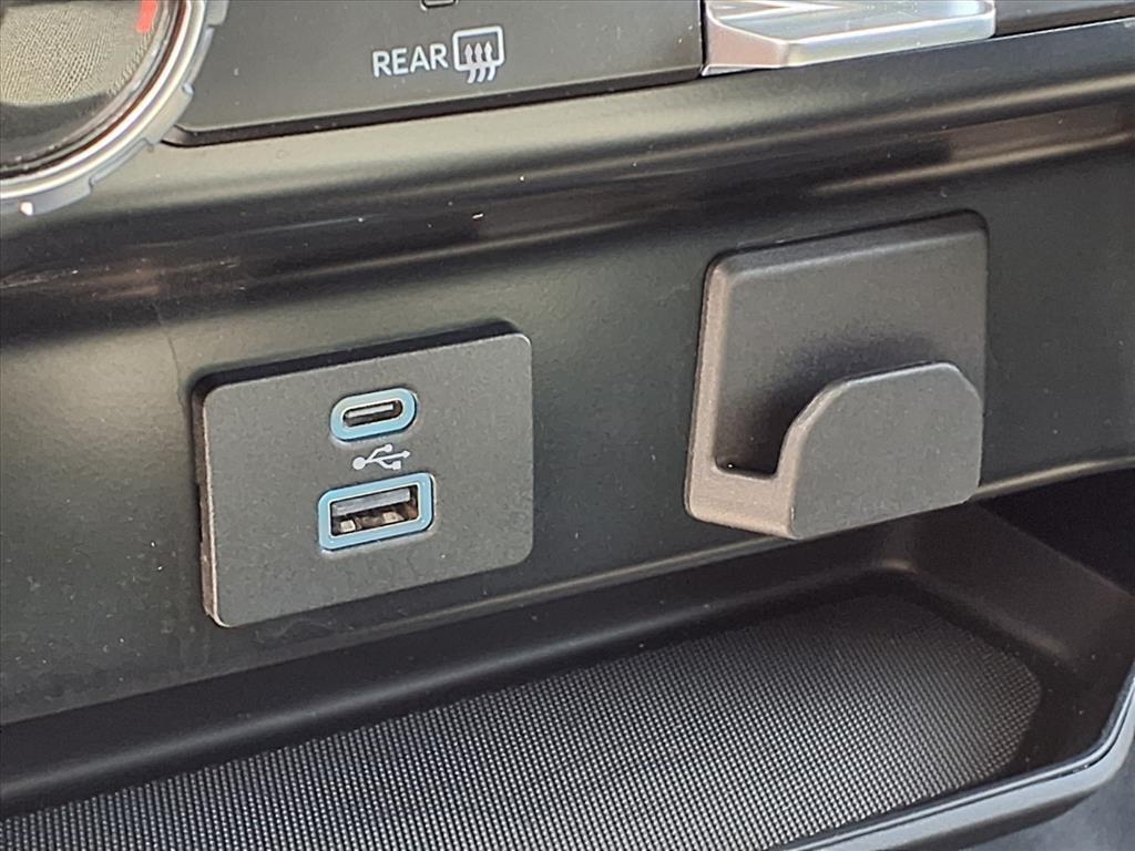 Ford F-150 XLT 4WD SuperCrew 5.5' Box 2024