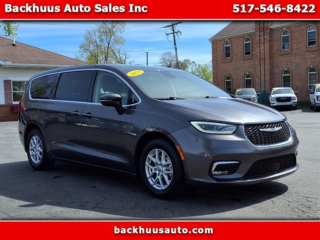 2023 Chrysler Pacifica Touring L FWD