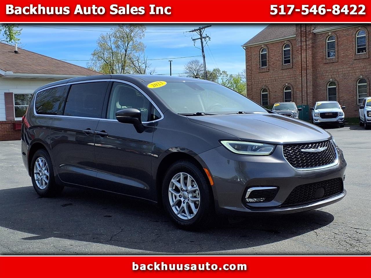 2023 Chrysler Pacifica Touring L FWD