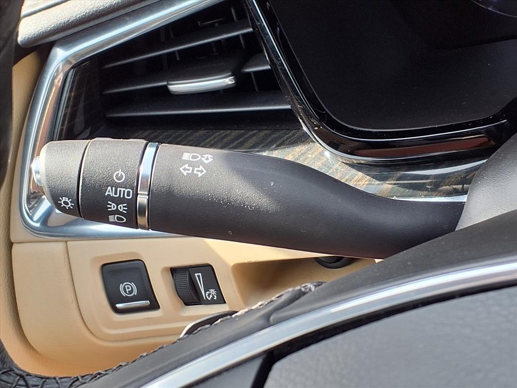 Cadillac XT5 FWD 4dr 2017