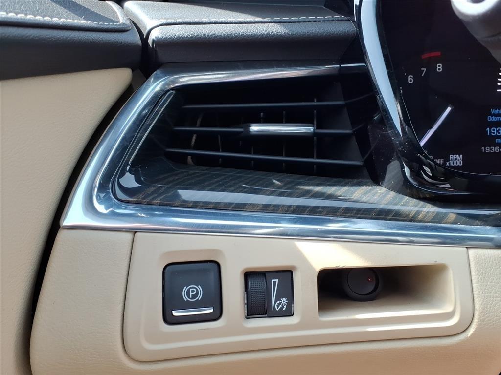 Cadillac XT5 FWD 4dr 2017