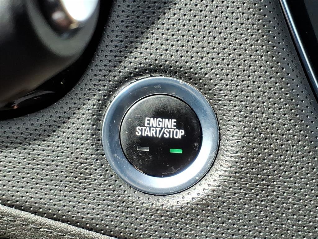 Cadillac XT5 FWD 4dr 2017