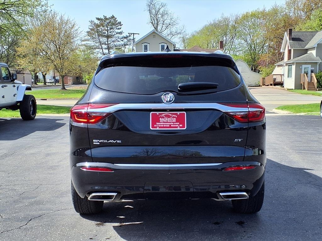 Buick Enclave AWD 4dr Essence 2021