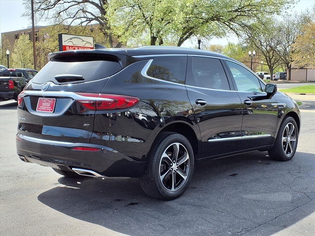 Buick Enclave AWD 4dr Essence 2021