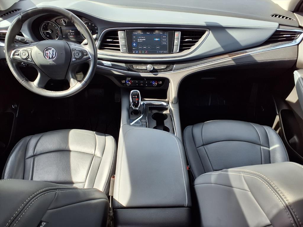 Buick Enclave AWD 4dr Essence 2021