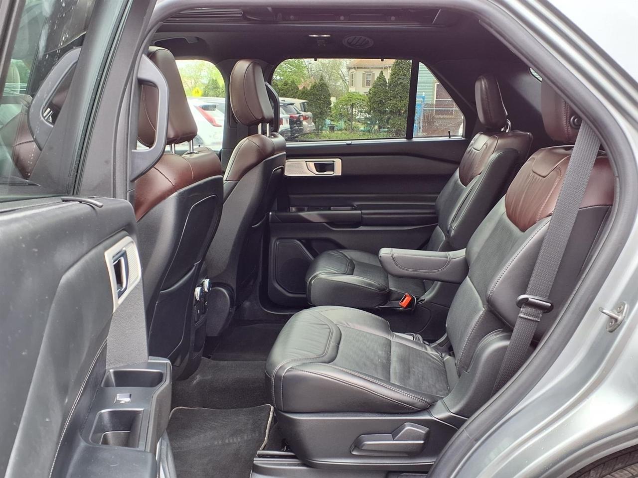 Ford Explorer Platinum 4WD 2020
