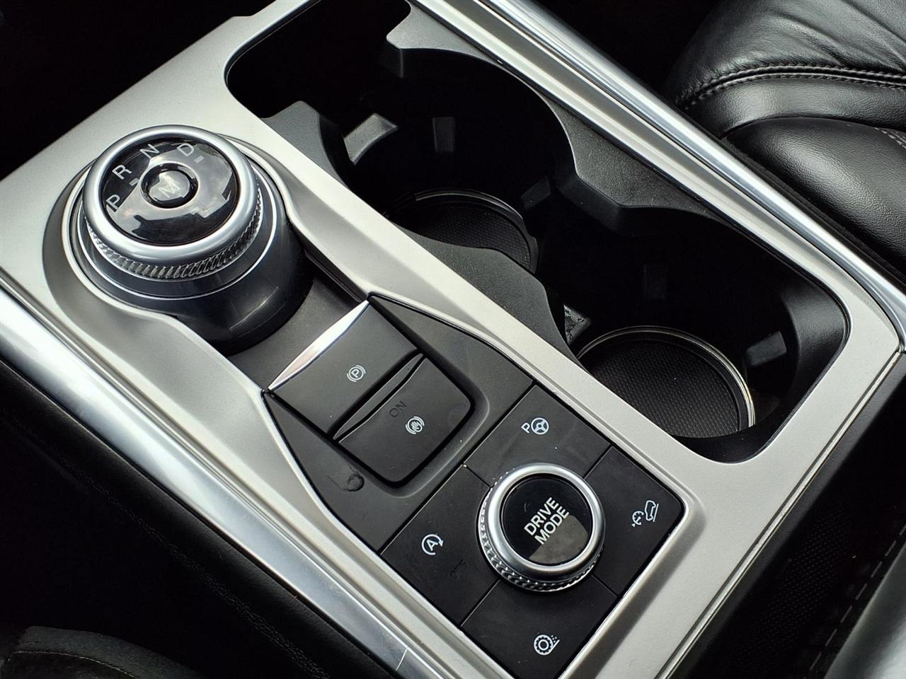 Ford Explorer Platinum 4WD 2020