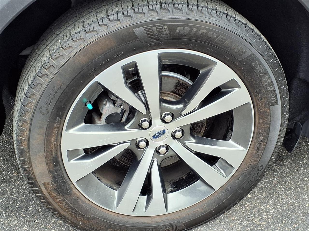 Ford Explorer Platinum 4WD 2020