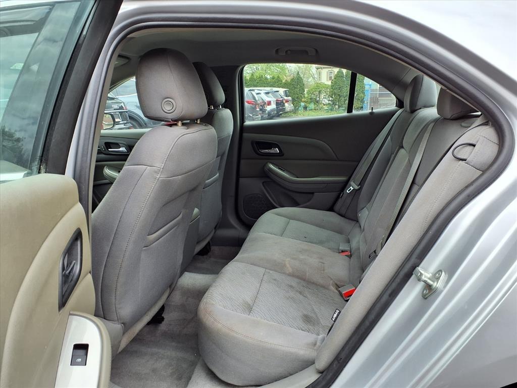 Chevrolet Malibu 4dr Sdn LS w/1LS 2014