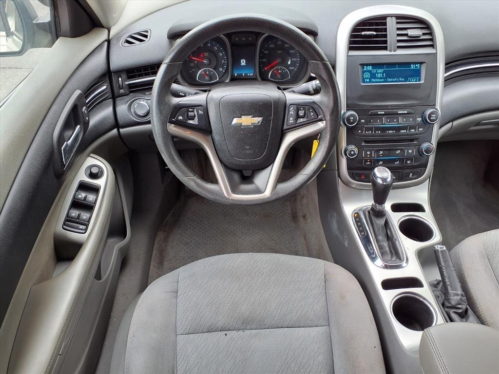 Chevrolet Malibu 4dr Sdn LS w/1LS 2014