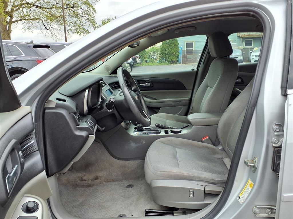 Chevrolet Malibu 4dr Sdn LS w/1LS 2014