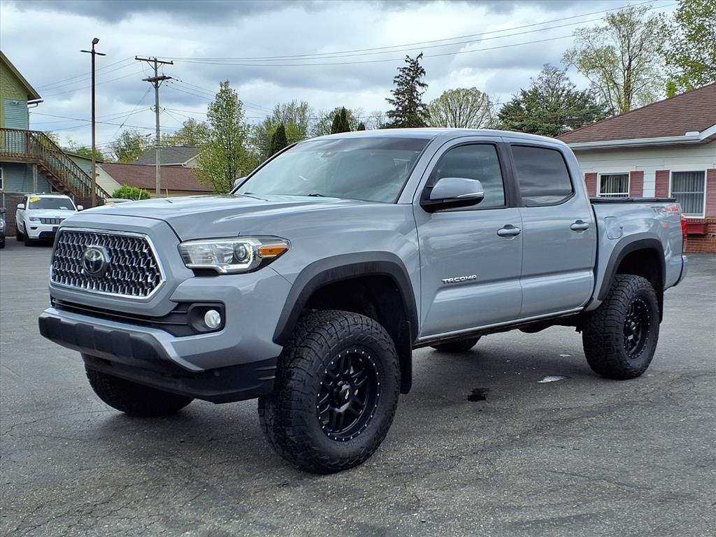 Toyota Tacoma 4WD TRD Off Road Double Cab 5' Bed V6 MT (Natl) 2019