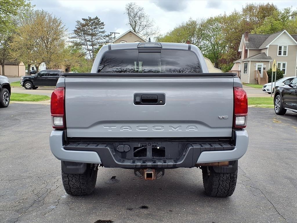Toyota Tacoma 4WD TRD Off Road Double Cab 5' Bed V6 MT (Natl) 2019