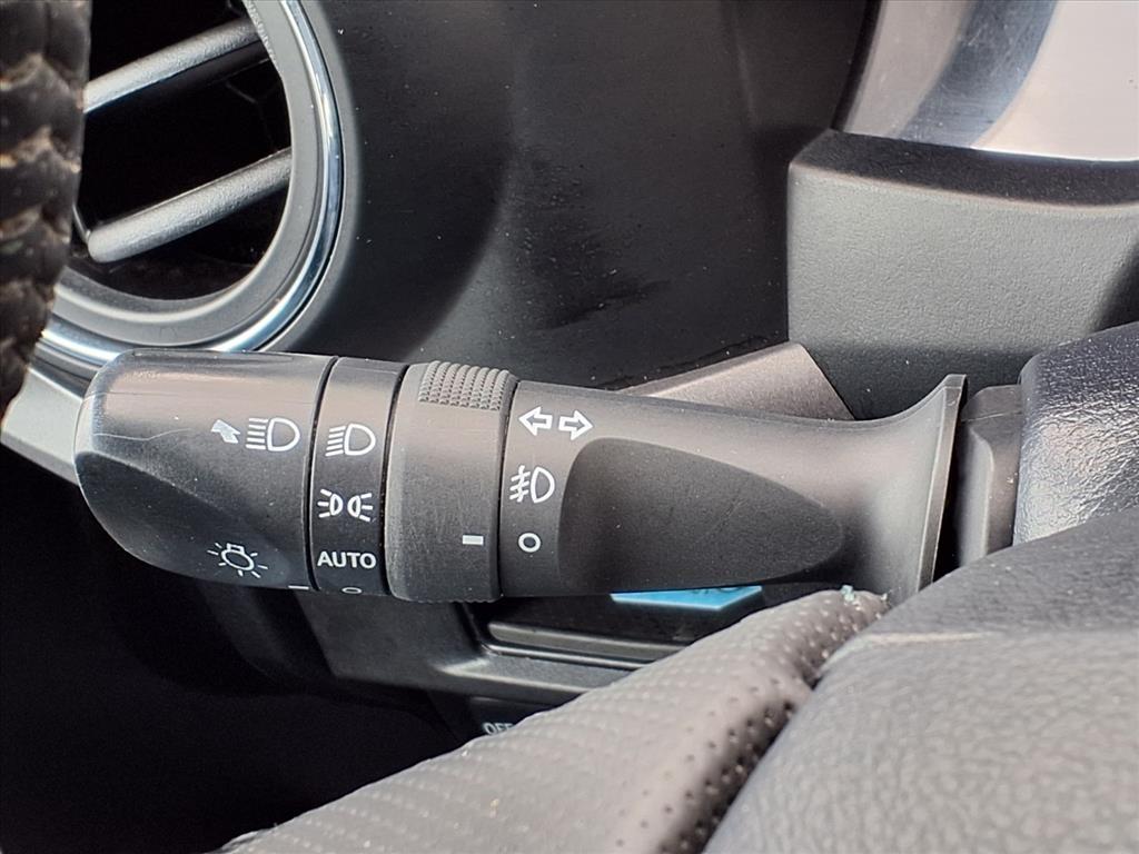 Toyota Tacoma 4WD TRD Off Road Double Cab 5' Bed V6 MT (Natl) 2019