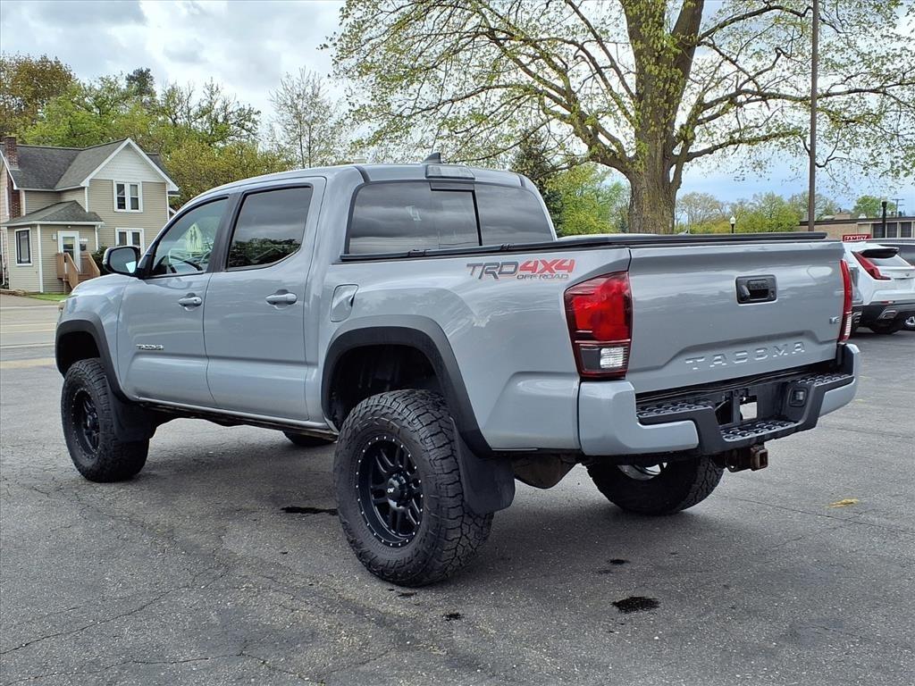 Toyota Tacoma 4WD TRD Off Road Double Cab 5' Bed AT (Natl) 2019