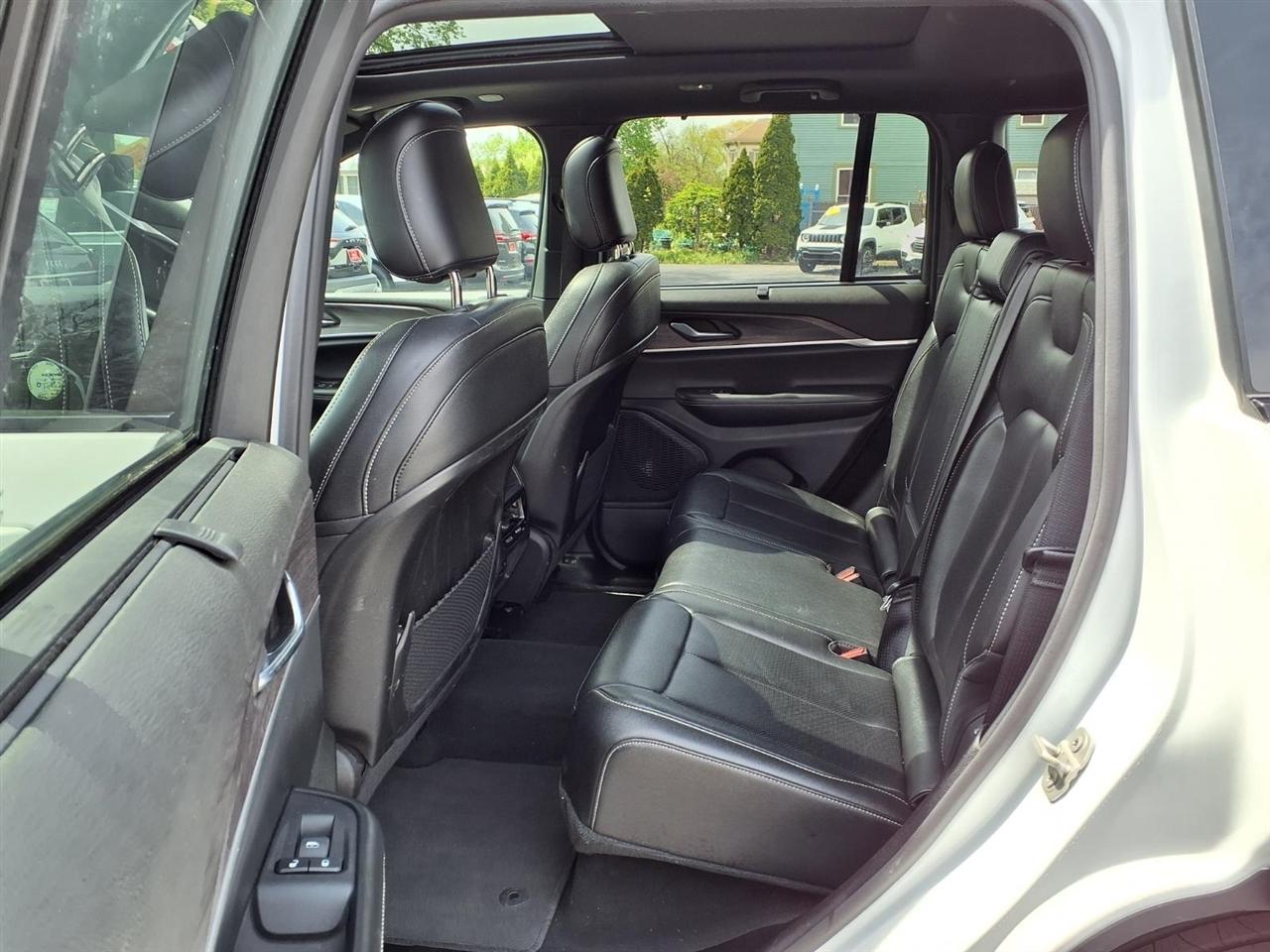 Jeep Grand Cherokee Limited 4x4 2024
