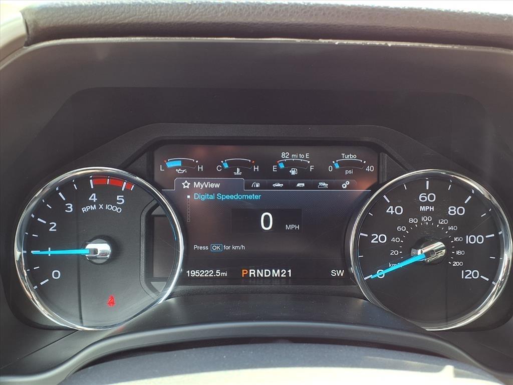 Ford Super Duty F-250 SRW Lariat 4WD Crew Cab 8' Box 2019
