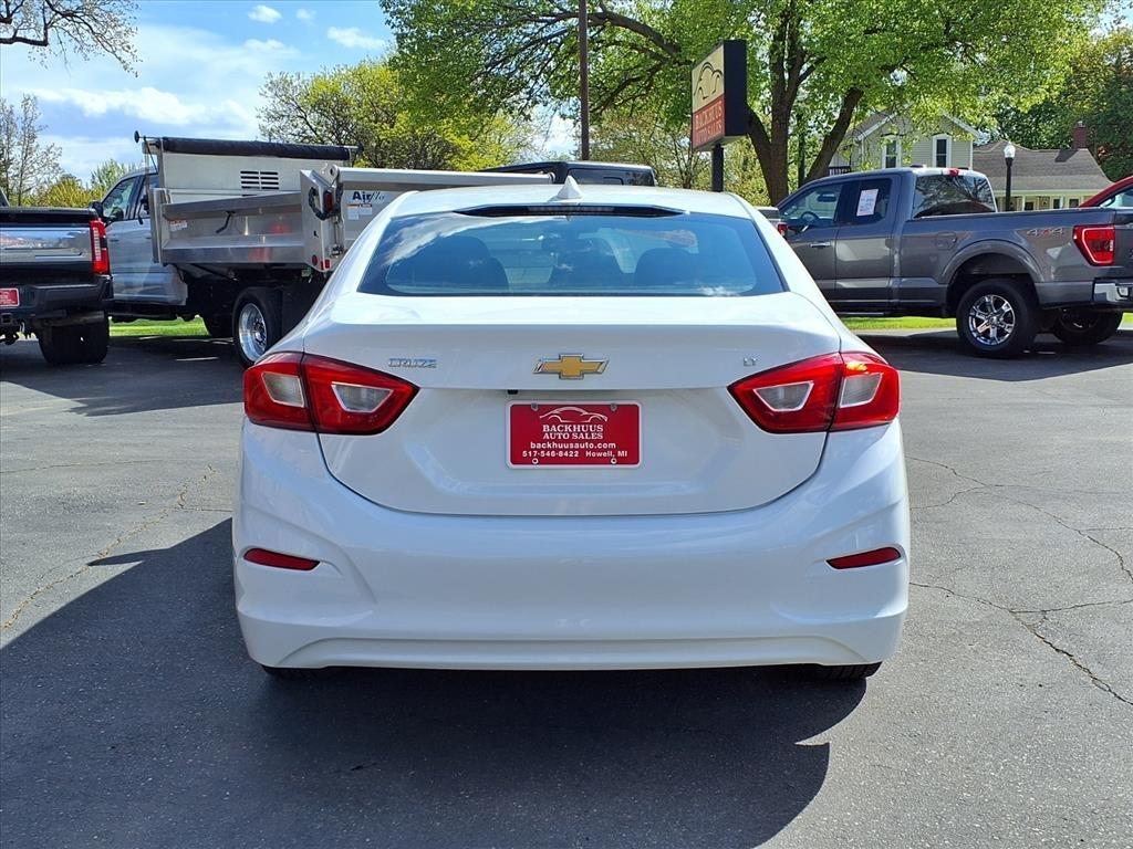 Chevrolet Cruze 4dr Sdn LT 2019