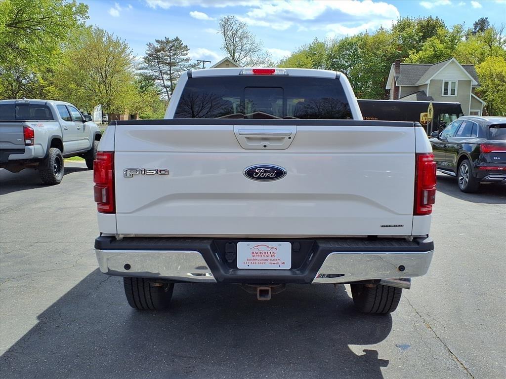 Ford F-150 4WD SuperCrew 145" Lariat 2015