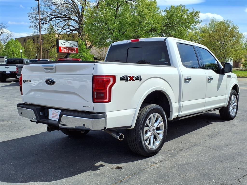 Ford F-150 4WD SuperCrew 145" Lariat 2015