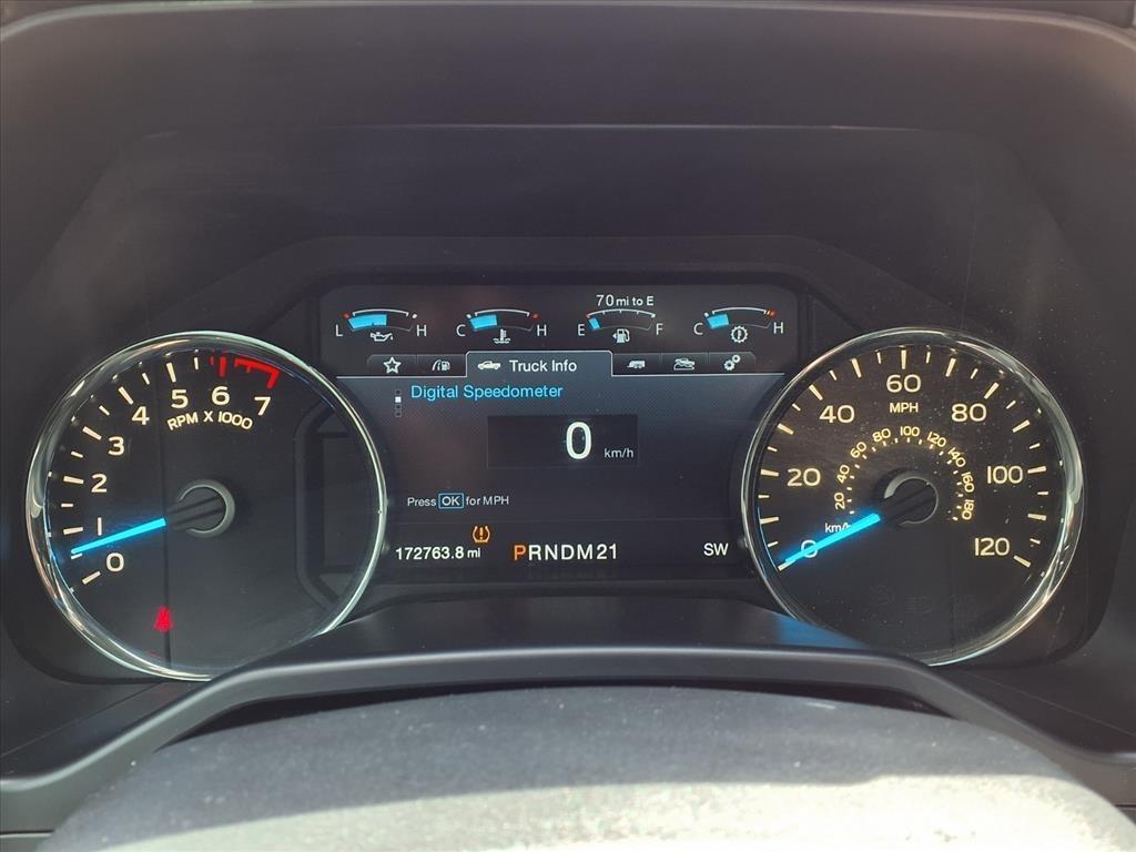 Ford F-150 4WD SuperCrew 145" Lariat 2015