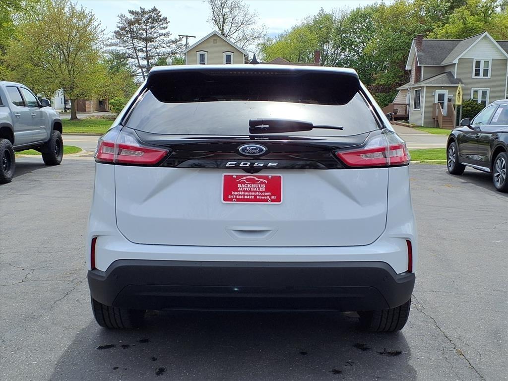 Ford Edge SE FWD 2021