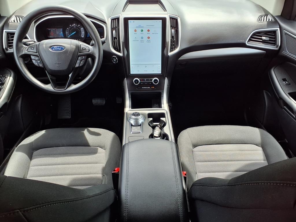 Ford Edge SE FWD 2021