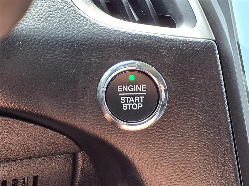 Ford Edge SE FWD 2021