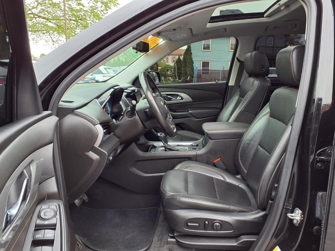Chevrolet Traverse AWD 4dr LT Leather w/3LT 2019