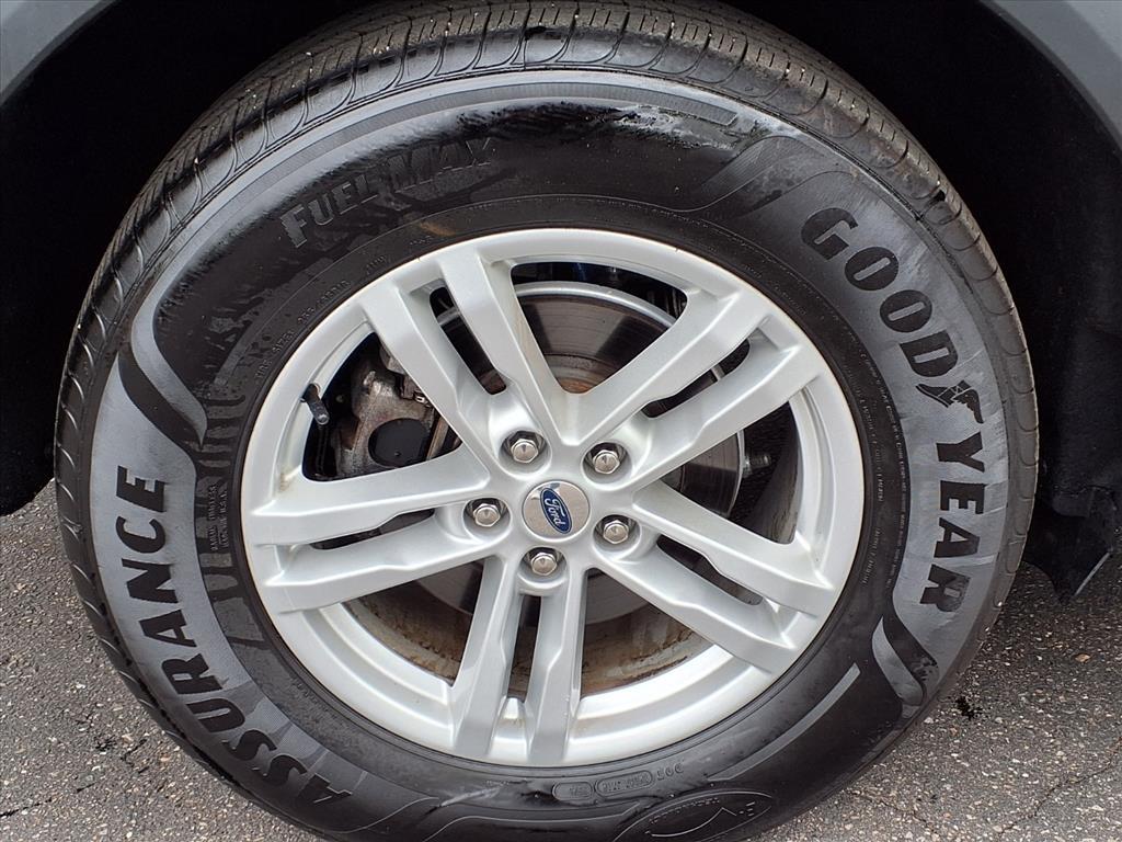 Ford Explorer XLT 4WD 2021