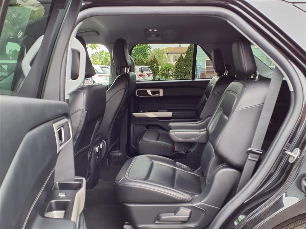 Ford Explorer XLT 4WD 2021