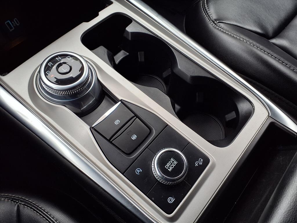 Ford Explorer XLT 4WD 2021