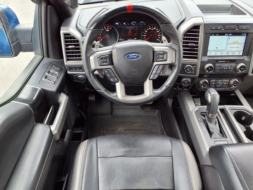 Ford F-150 Raptor 4WD SuperCrew 5.5' Box 2017