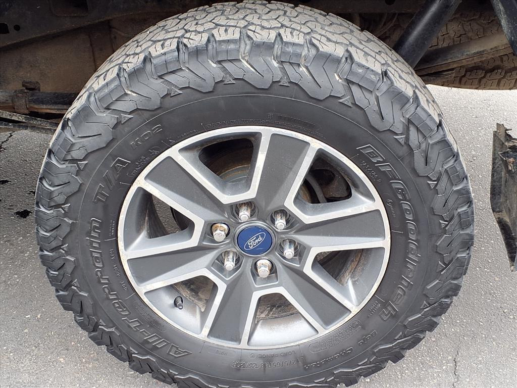Ford F-150 4WD SuperCrew 145" King Ranch 2016